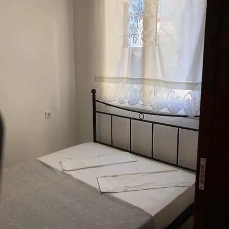 ένα όμορφο σπίτι στον οικισμό της δρυοπιδας דירה *